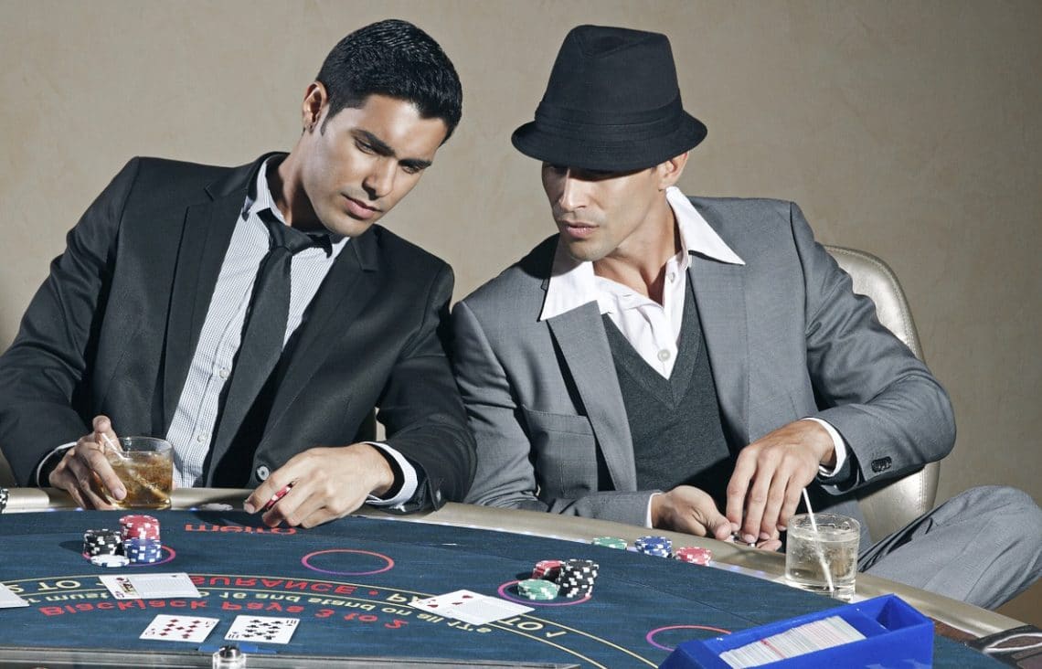 deux joueurs de casino
