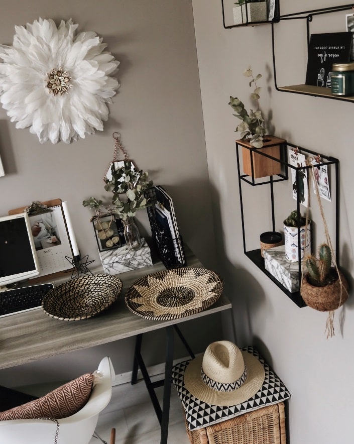 une décoration de bureau faite maison