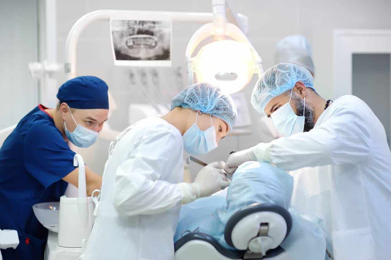 chirurgie dentaire en Tunisie